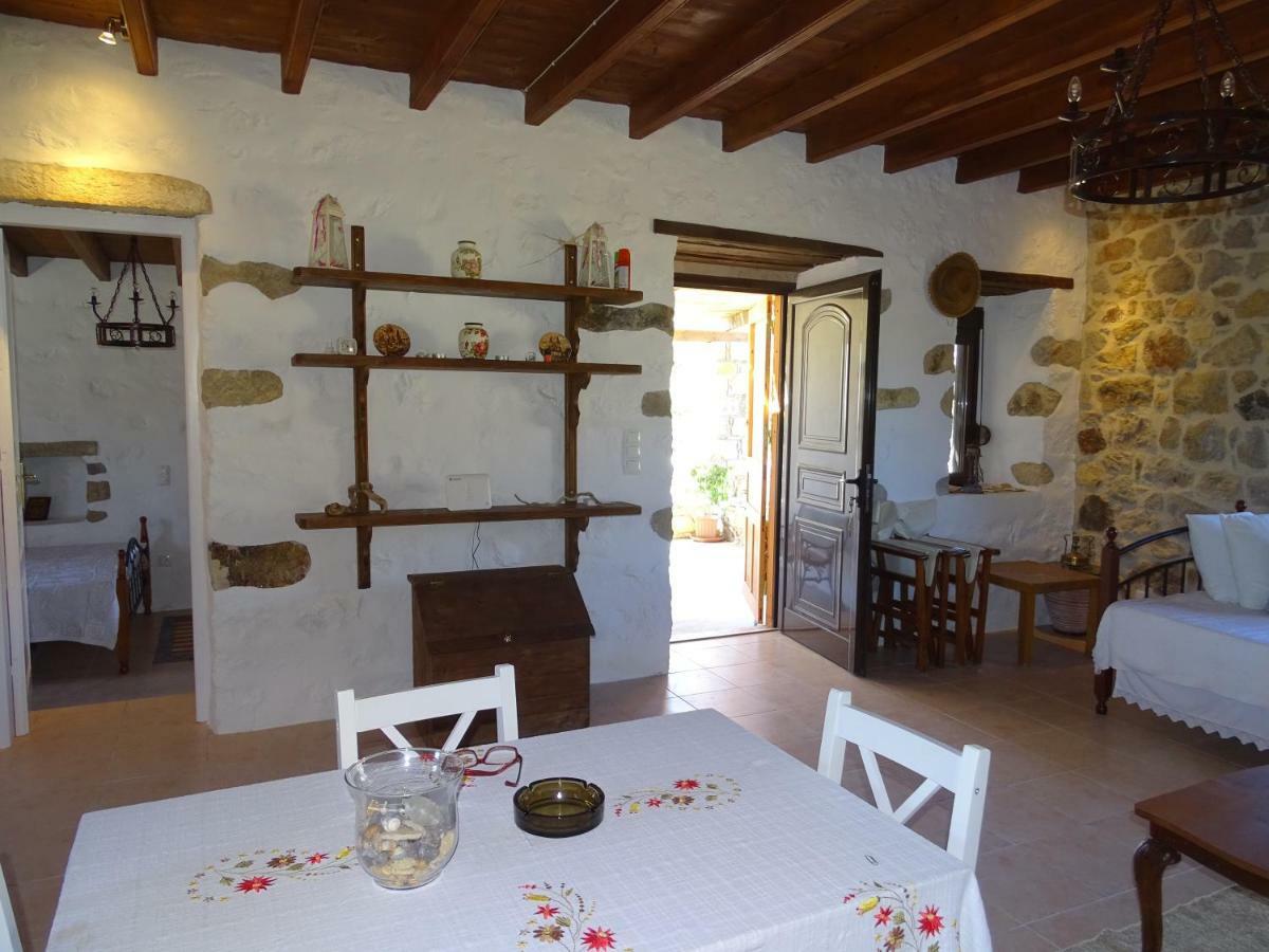 Villa Chris House Sapsila Exterior foto
