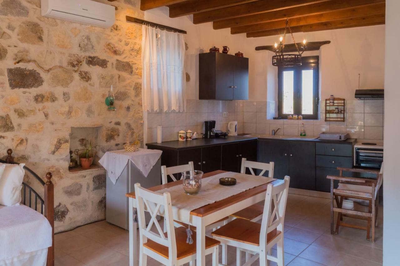 Villa Chris House Sapsila Exterior foto